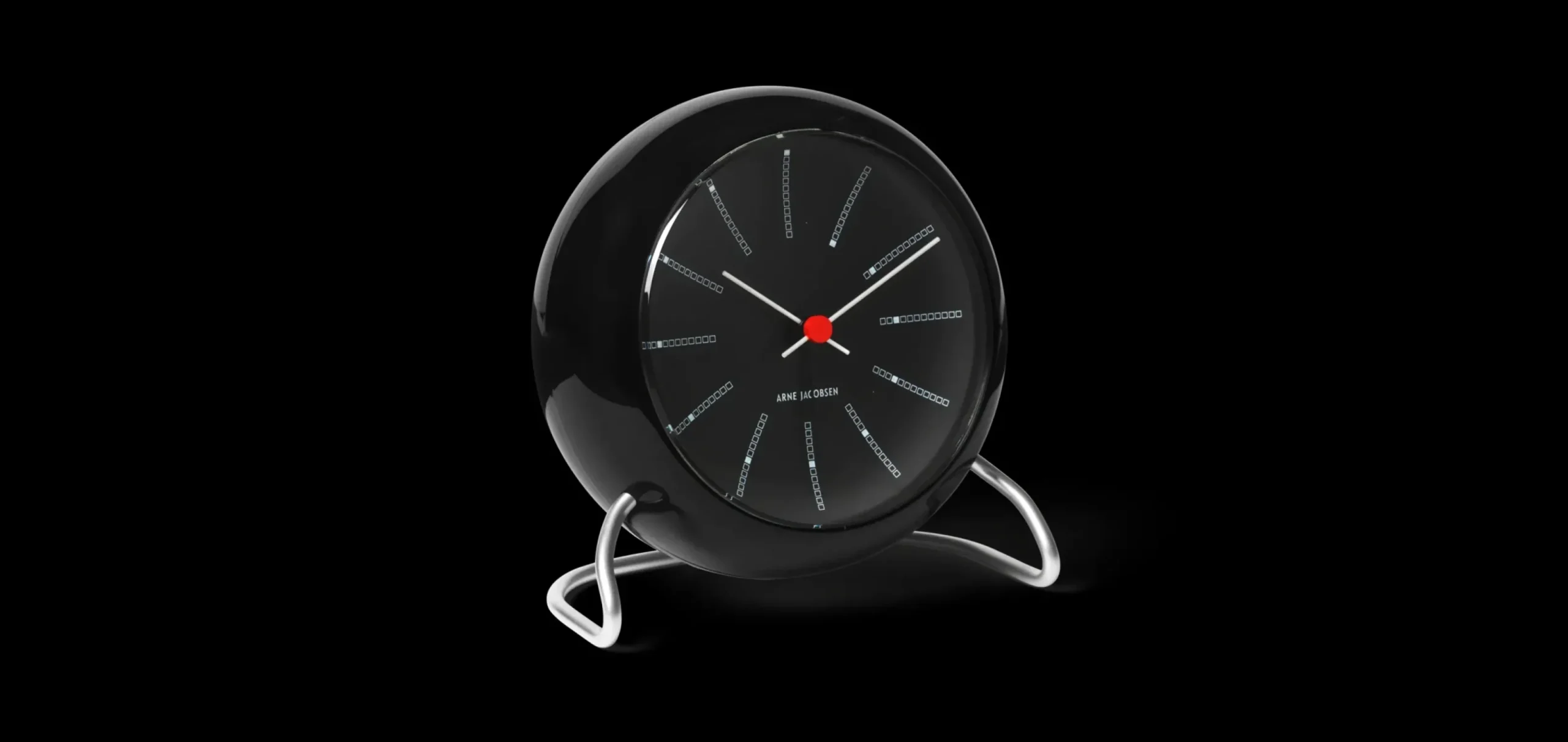 Arne Jacobsen Bankers Bordur Ø11 cm sort | Køb her