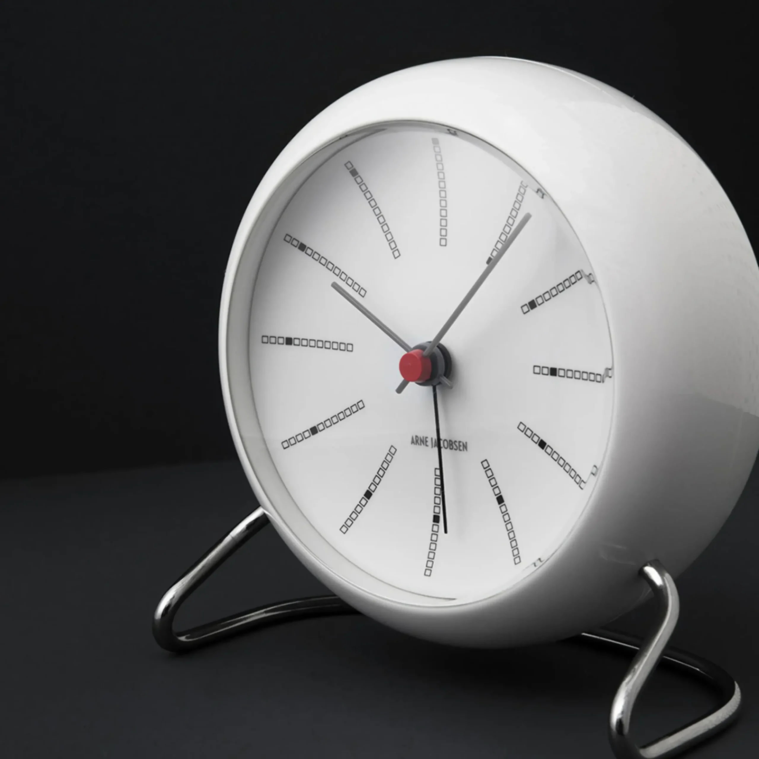 Arne Jacobsen Bankers Bordur Ø11 cm hvid | Køb her