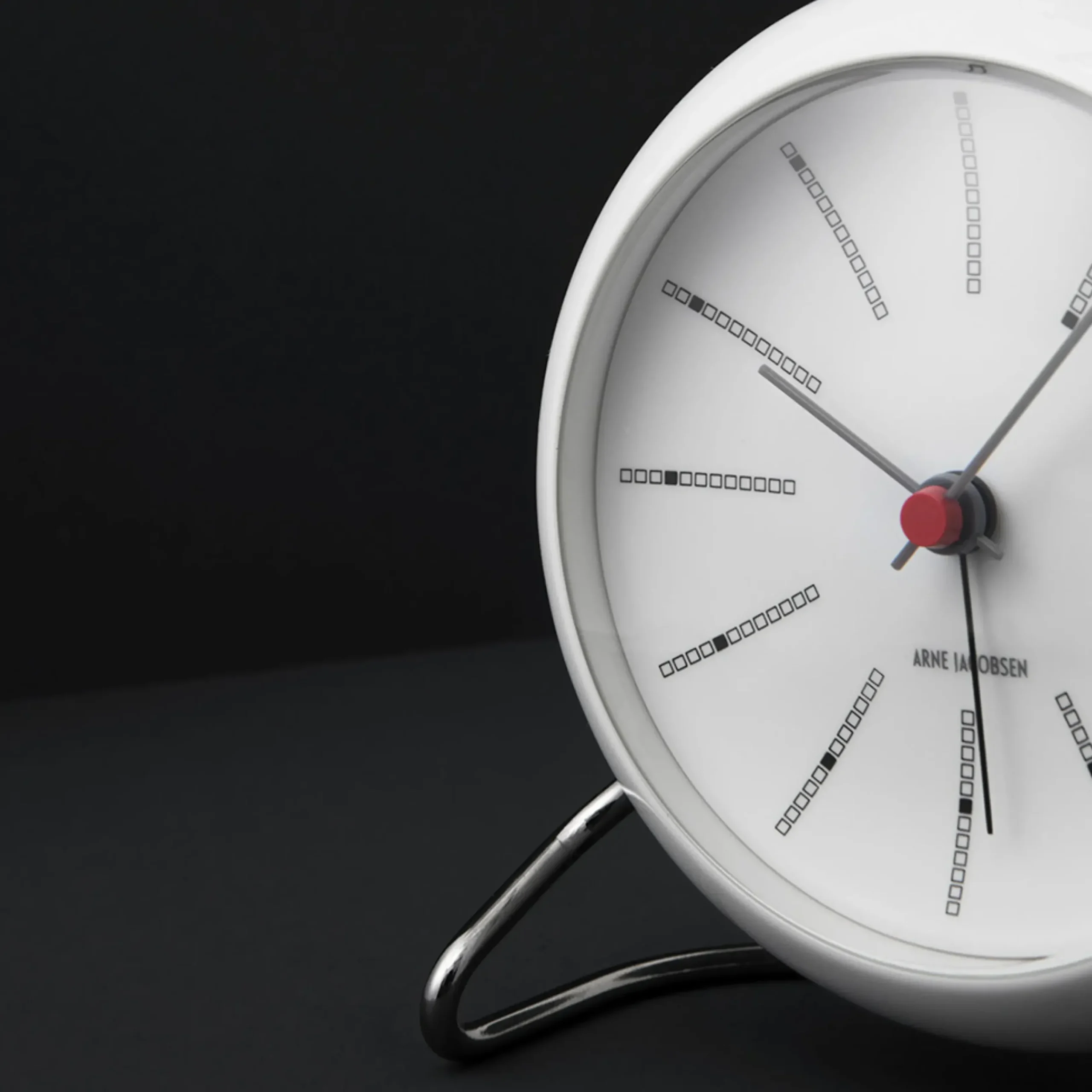 Arne Jacobsen Bankers Bordur Ø11 cm hvid | Køb her