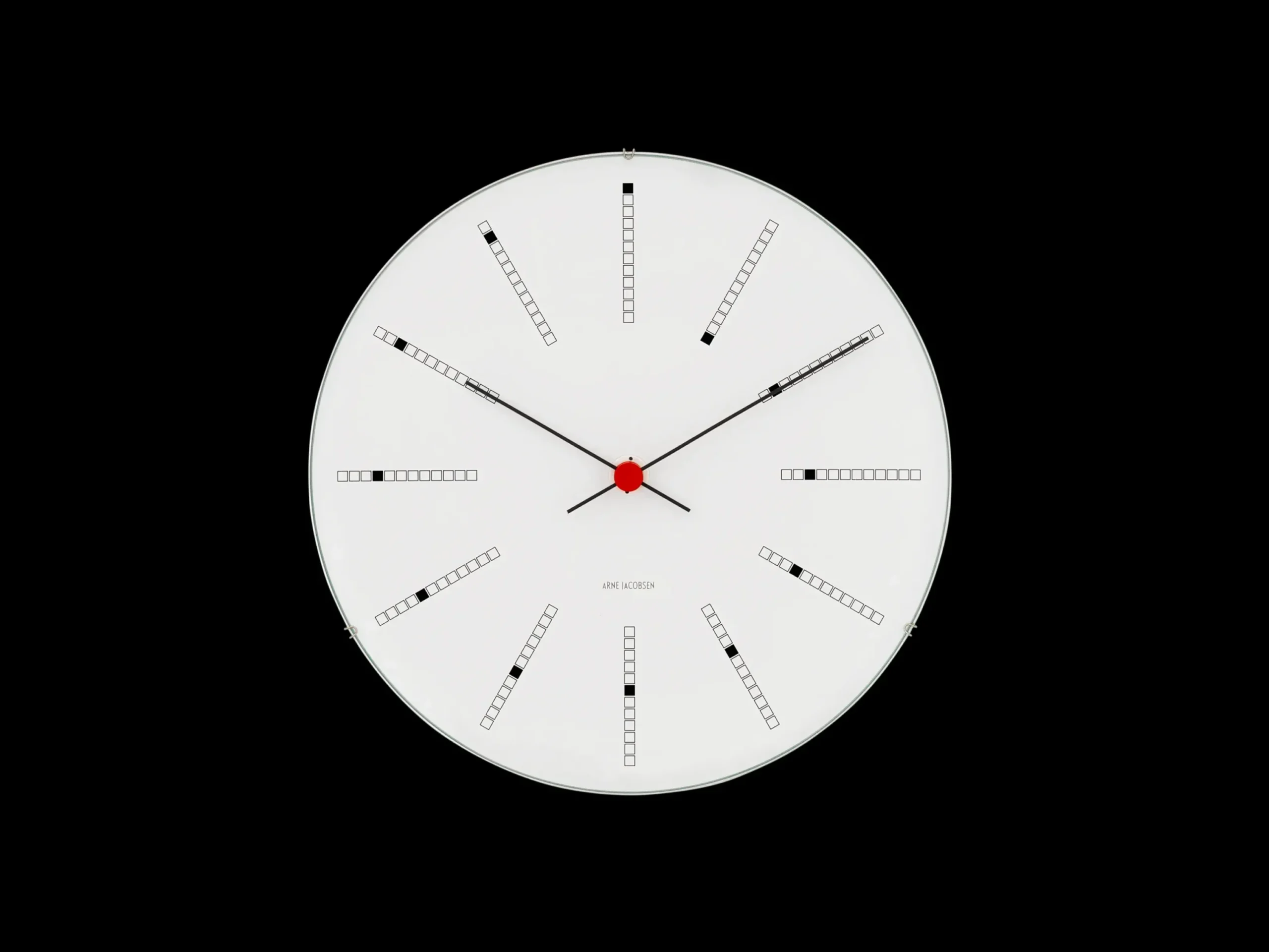 Arne Jacobsen Bankers Vægur Ø16 cm hvid/sort/rød | Køb her