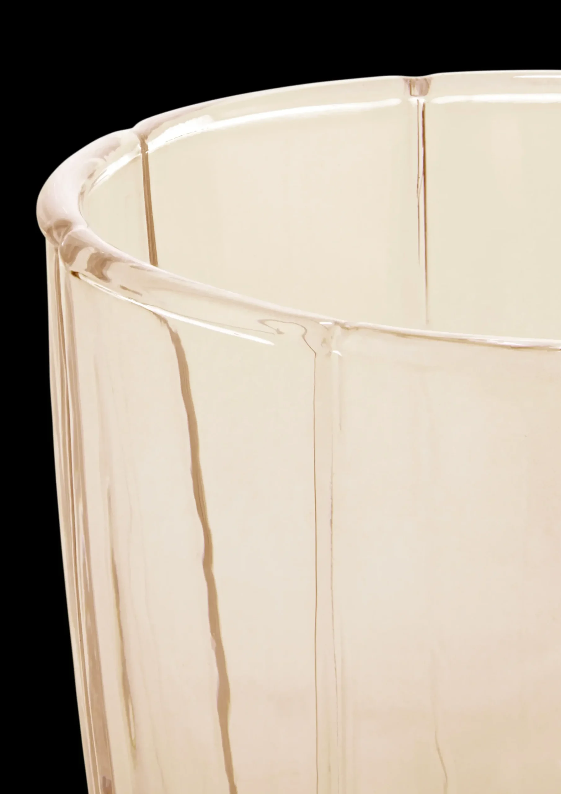 Holmegaard Lily Vandglas 32 cl toffee rose 2 stk. | Køb her