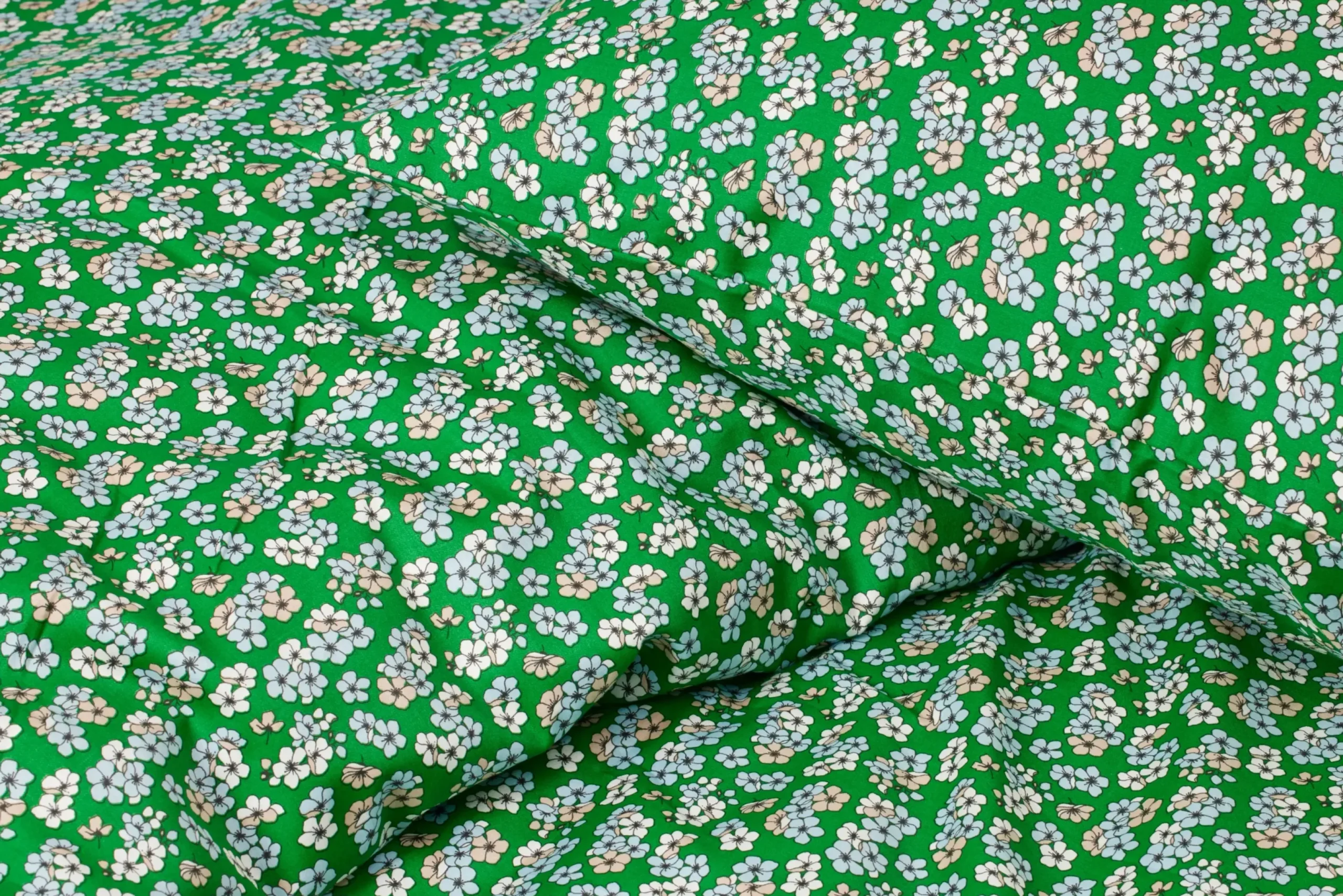 JUNA Pleasantly Sengetøj 220x220 cm grøn SE | Køb her