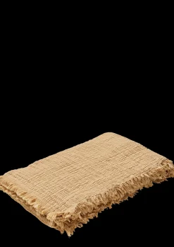 JUNA Sengetæppe 190x240 cm i sand fra serien Reloved