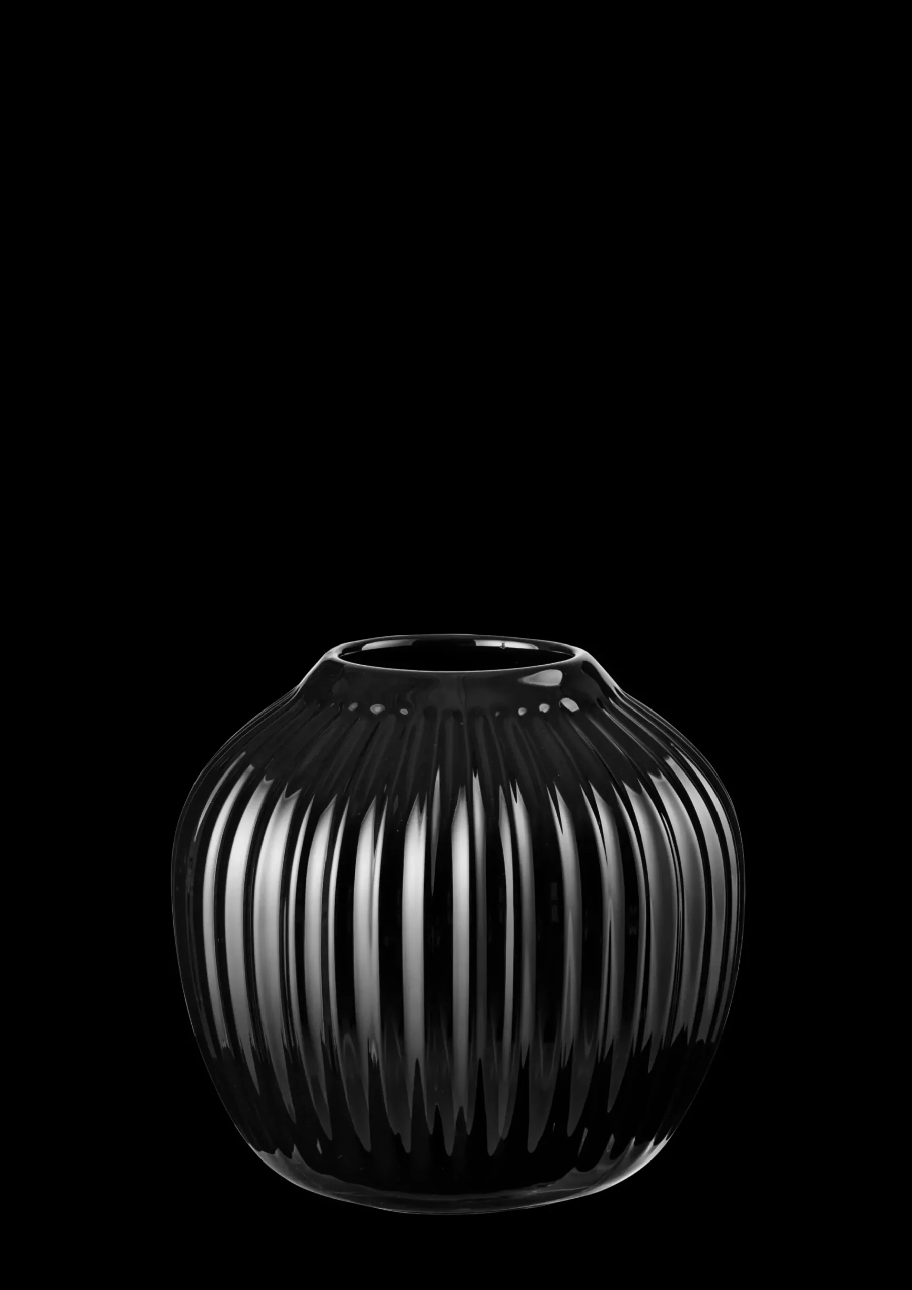 Kähler Hammershøi Vase H13 cm sort | Køb på Rosendahl.com