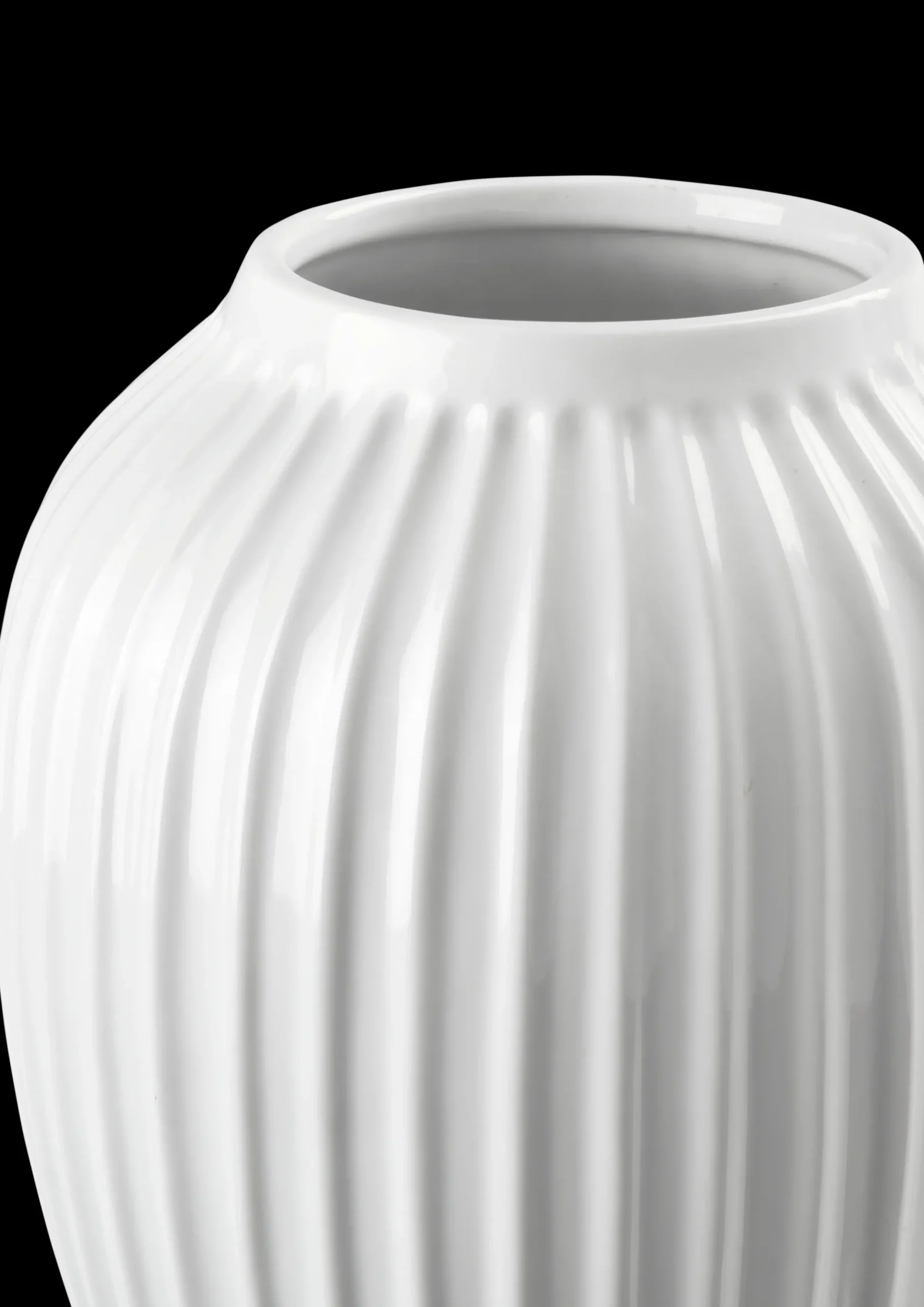 Kähler Hammershøi Vase H25.5 hvid (15385) | Køb her