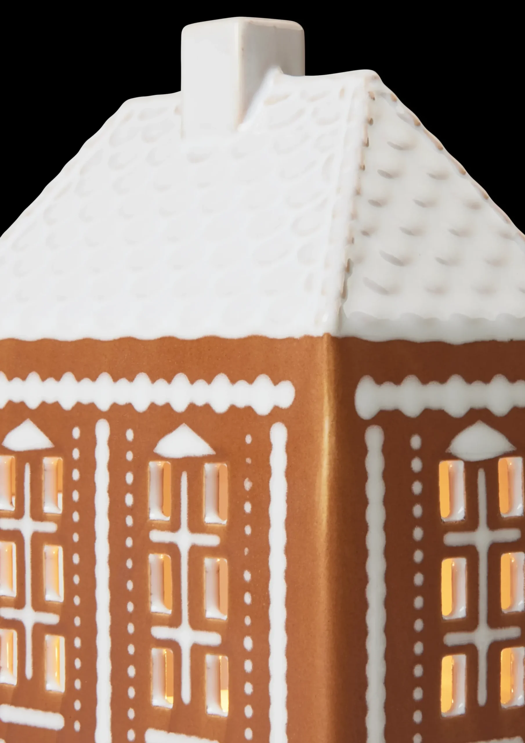 Kähler Lyshus mellem i brun fra serien Gingerbread | Køb her