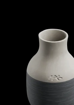Kähler Omaggio Circulare Vase H12.5 cm antracitgrå | Køb nu