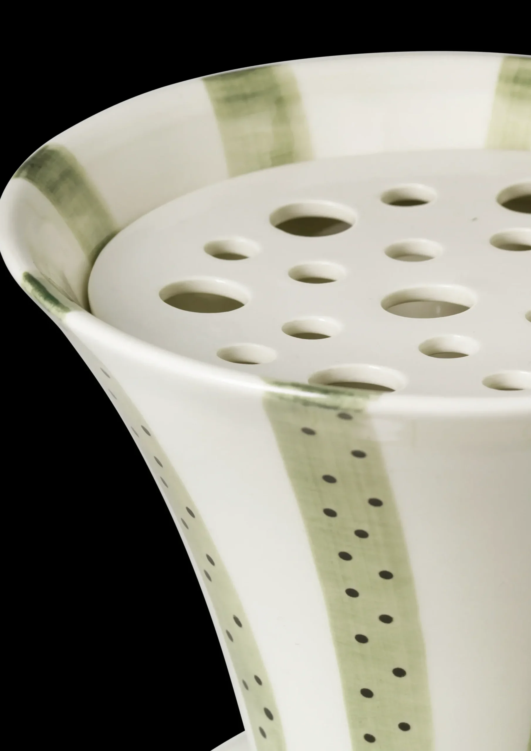 Kähler Vase H20 cm i grøn fra serien Signature | Køb her
