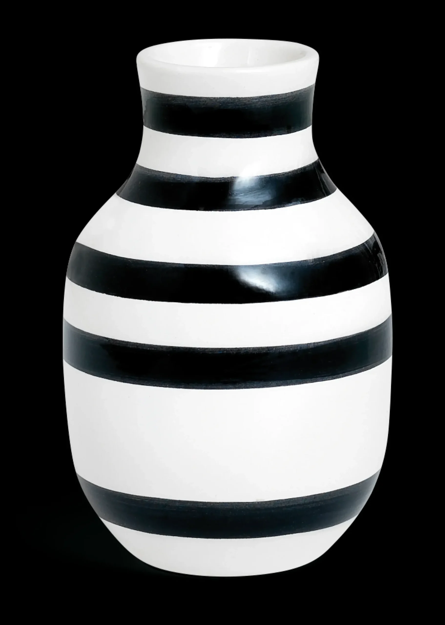 Kähler Vase H12.5 cm i sort fra serien Omaggio | Køb her