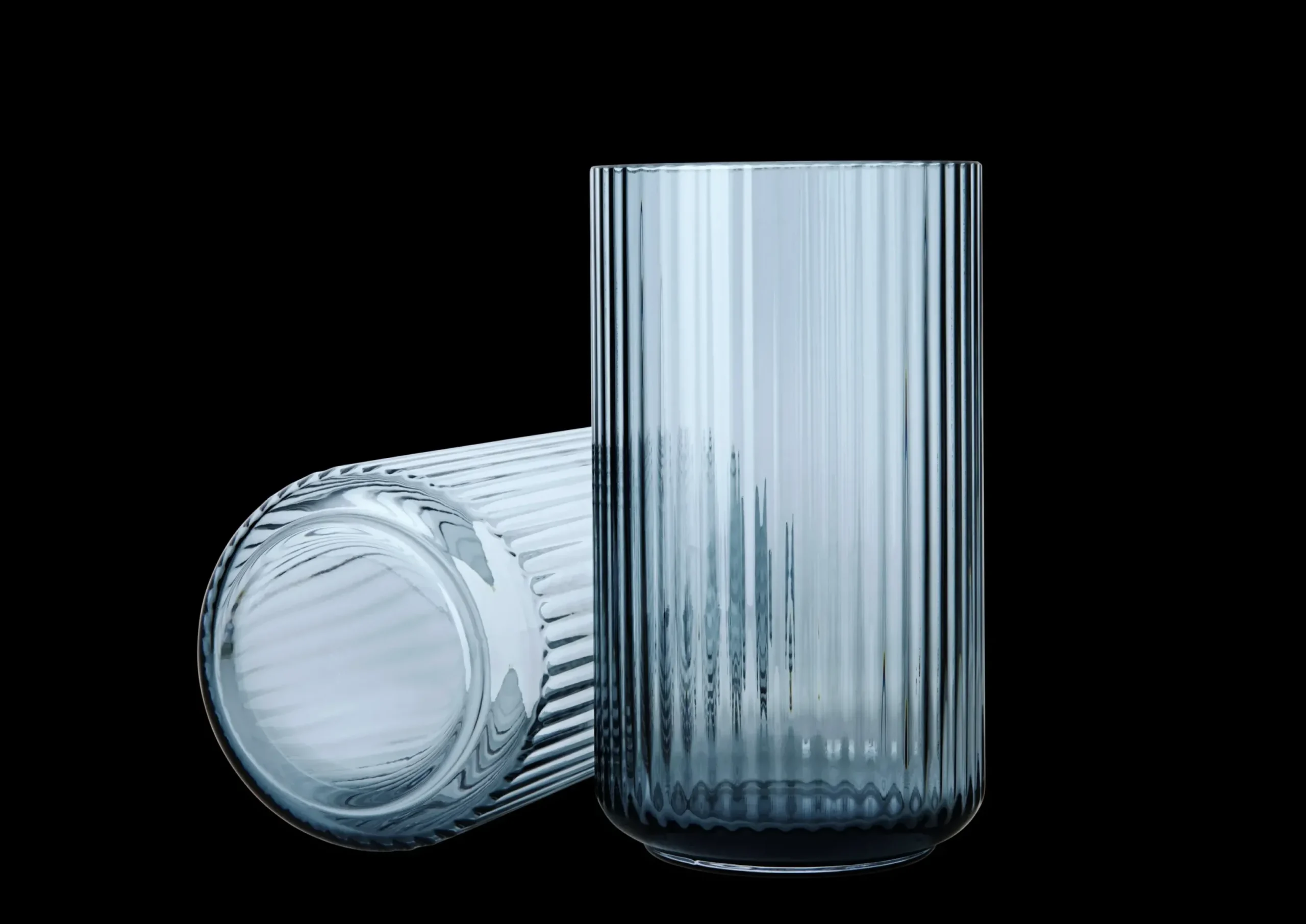 Lyngby Porcelæn Lyngby Vase midnight blue mundblæst glas