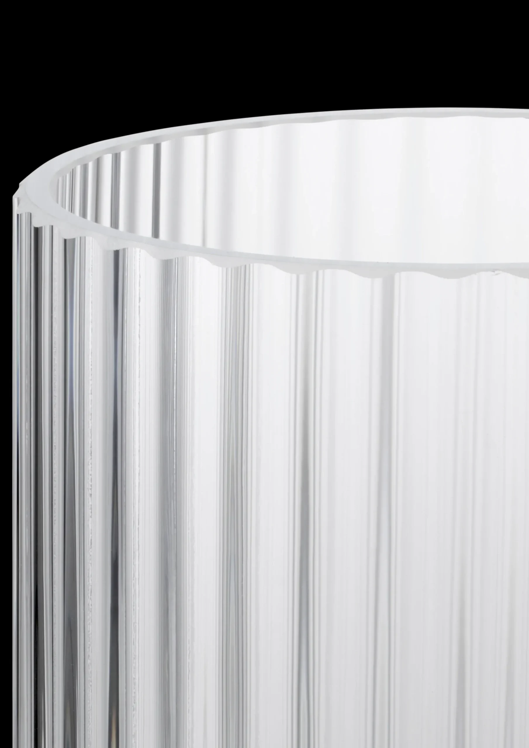 Lyngby Porcelæn Lyngby Vase H20.5 klar mundblæst glas
