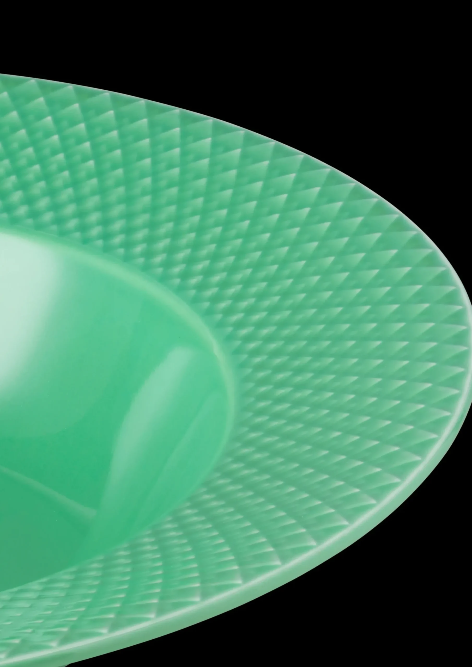 Lyngby Porcelæn Rhombe Color Dyb tallerken Ø24.5 cm grøn