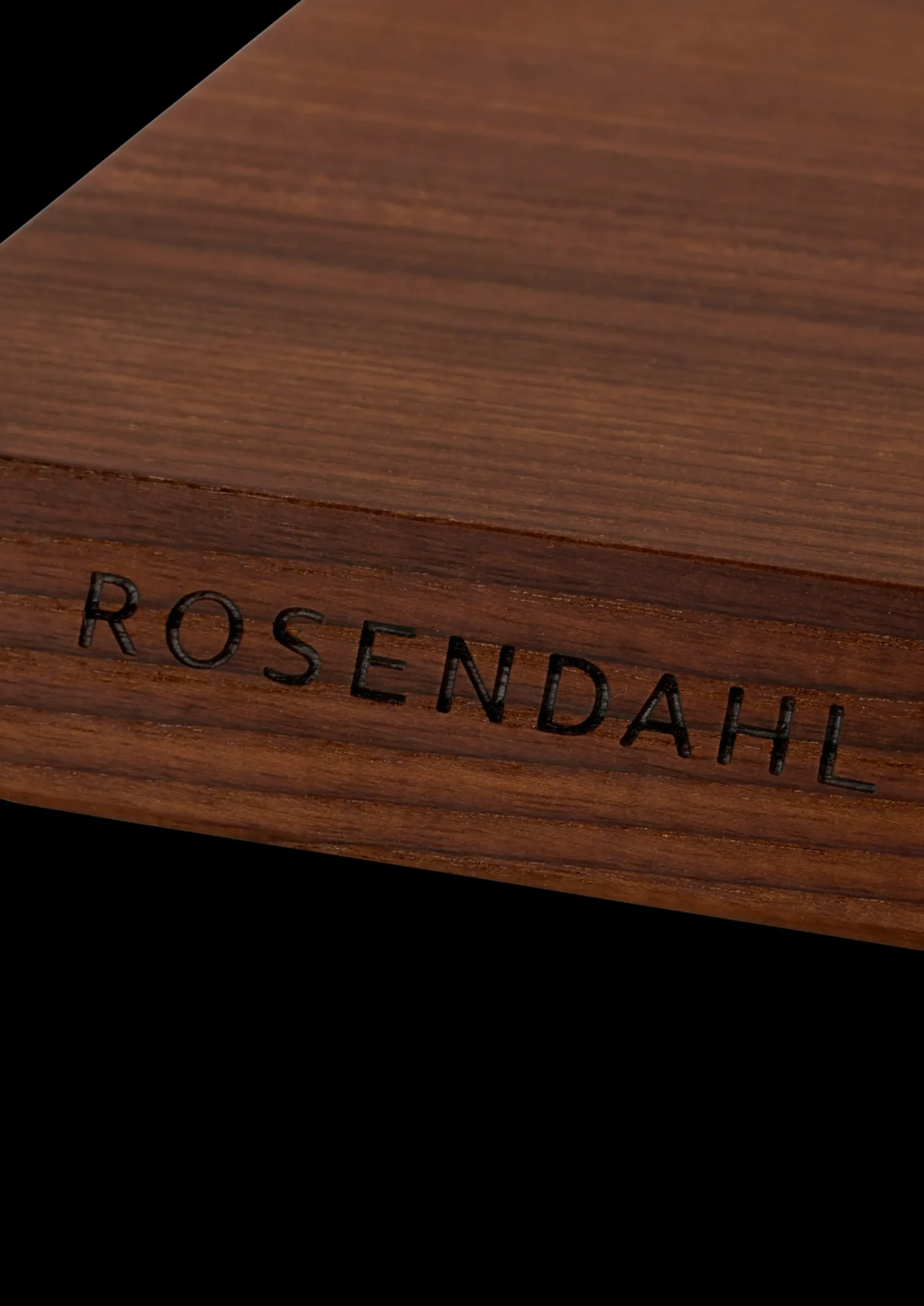 Rosendahl Skærebræt 51x28 cm i træ fra serien RÅ | Køb her